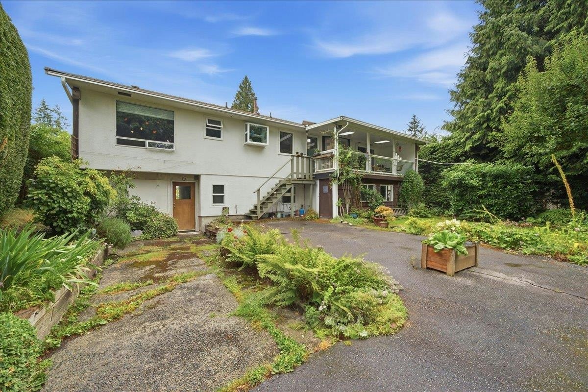1388 Cambridge Drive, Coquitlam, BC, V3J 2P7 - 5