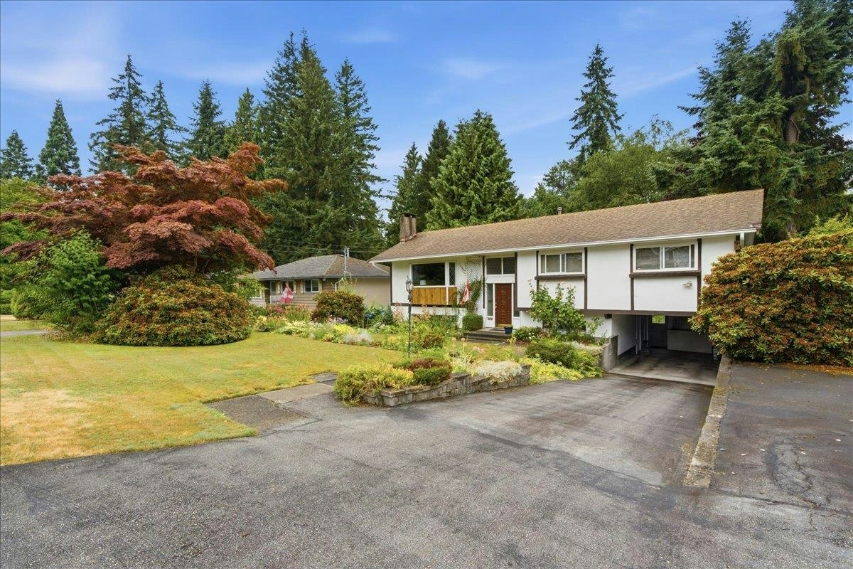 1388 Cambridge Drive, Coquitlam, BC, V3J 2P7 - 3