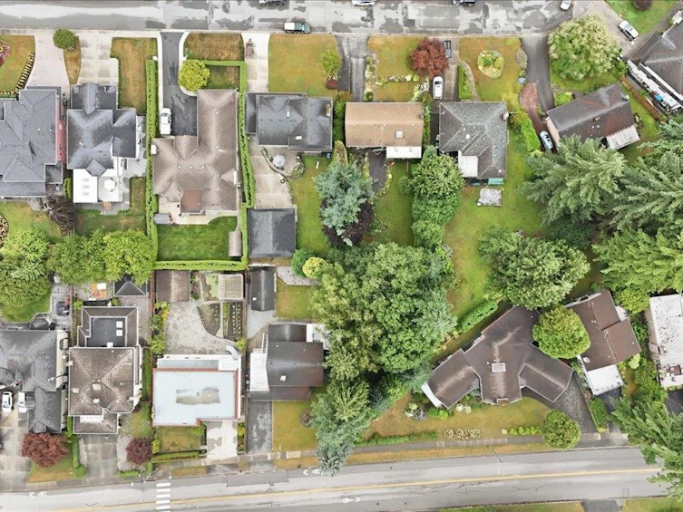1388 Cambridge Drive, Coquitlam, BC, V3J 2P7 - 9