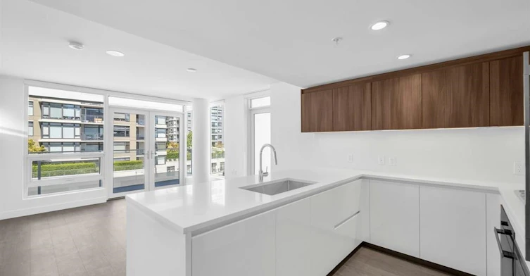 519-6328 No. 3 Road, Richmond, BC, V6Y 0L6
