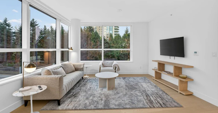 405-423 6th St, West Vancouver, BC, V7T 1A4 - 3