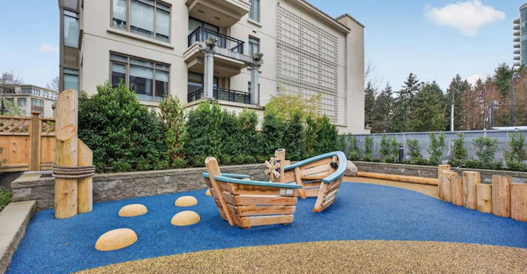 405-423 6th St, West Vancouver, BC, V7T 1A4 - 32