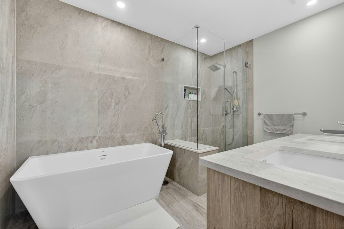 405-423 6th St, West Vancouver, BC, V7T 1A4 - 25
