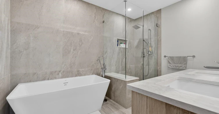 405-423 6th St, West Vancouver, BC, V7T 1A4 - 25