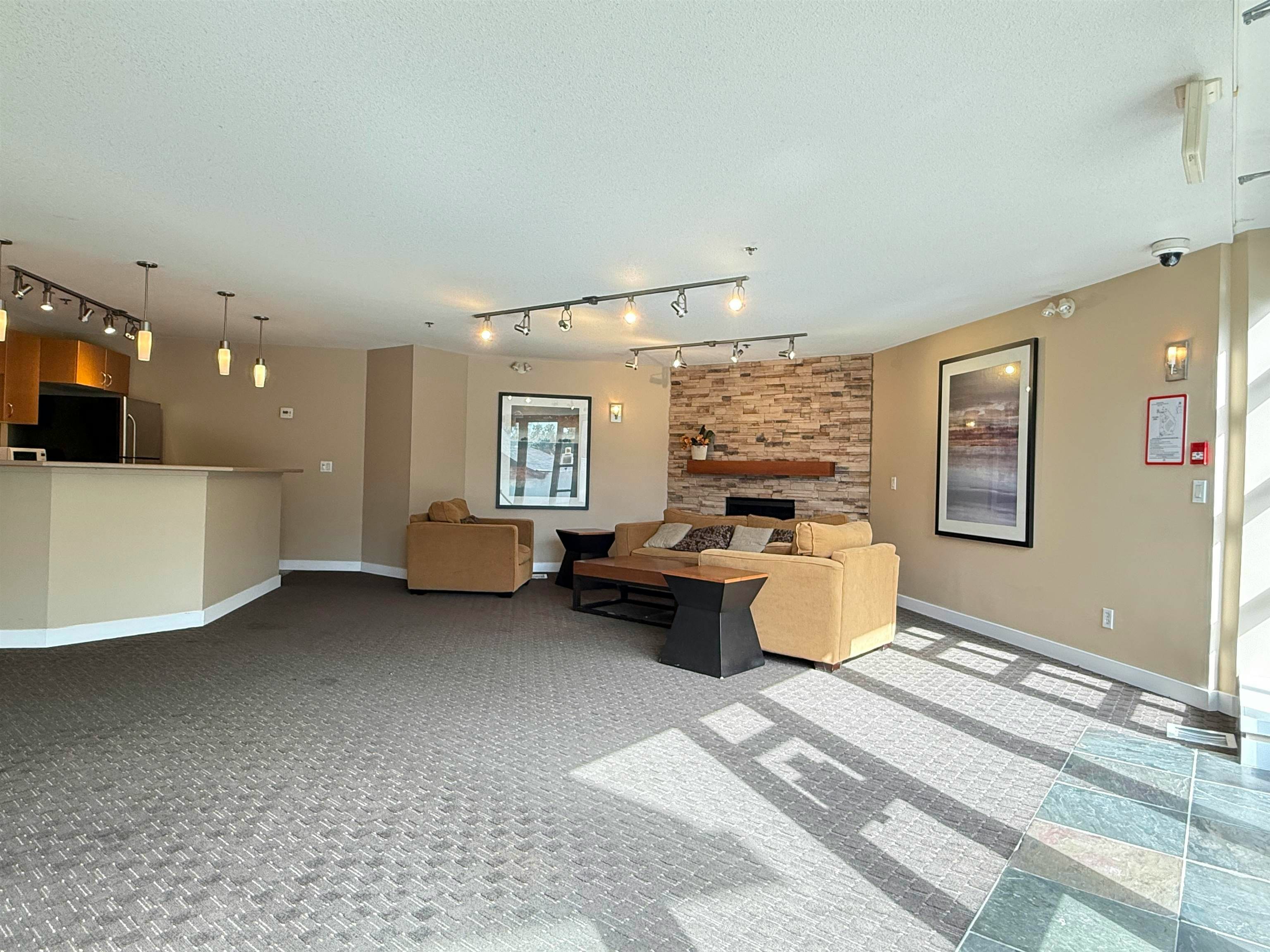 18X-9133 Government Street, Burnaby, BC, V3N 0B1 - 20