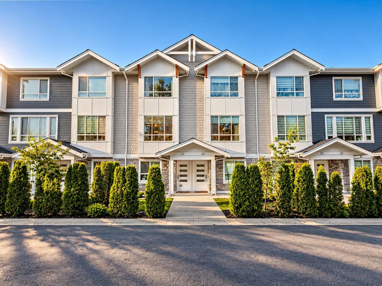 23-19753 55a Avenue, Langley, BC, V3A 0J9