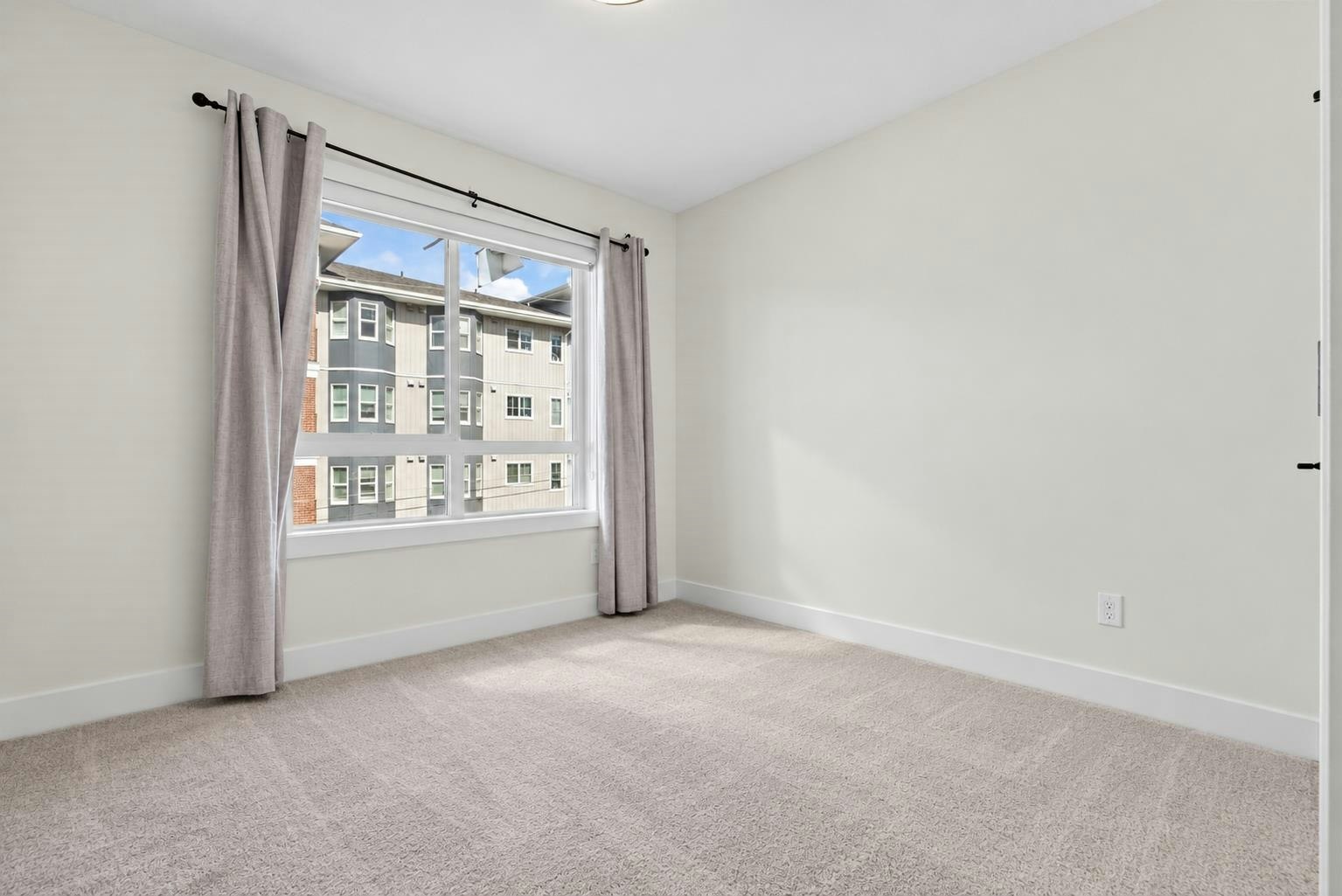 23-19753 55a Avenue, Langley, BC, V3A 0J9 - 21