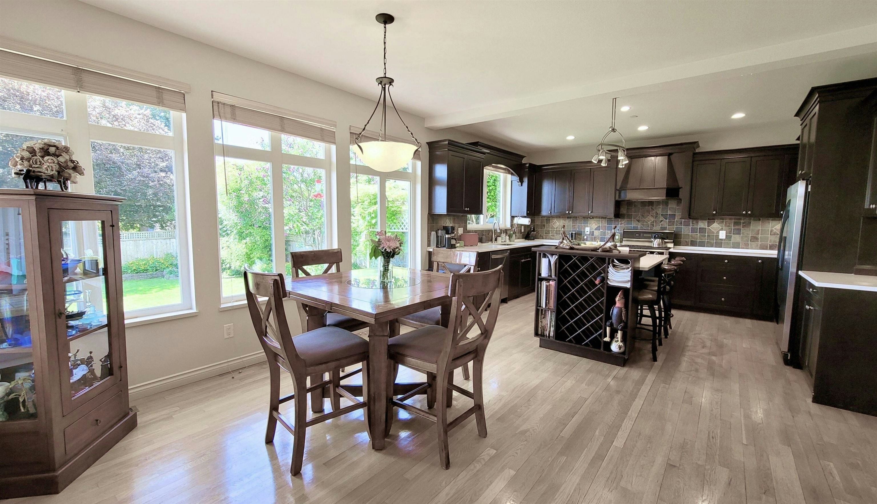 15974 Buena Vista Avenue, Surrey, BC, V4B 2A5 - 4