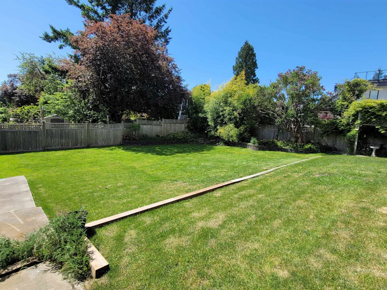 15974 Buena Vista Avenue, Surrey, BC, V4B 2A5 - 28