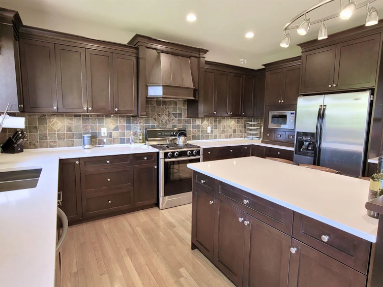 15974 Buena Vista Avenue, Surrey, BC, V4B 2A5 - 6