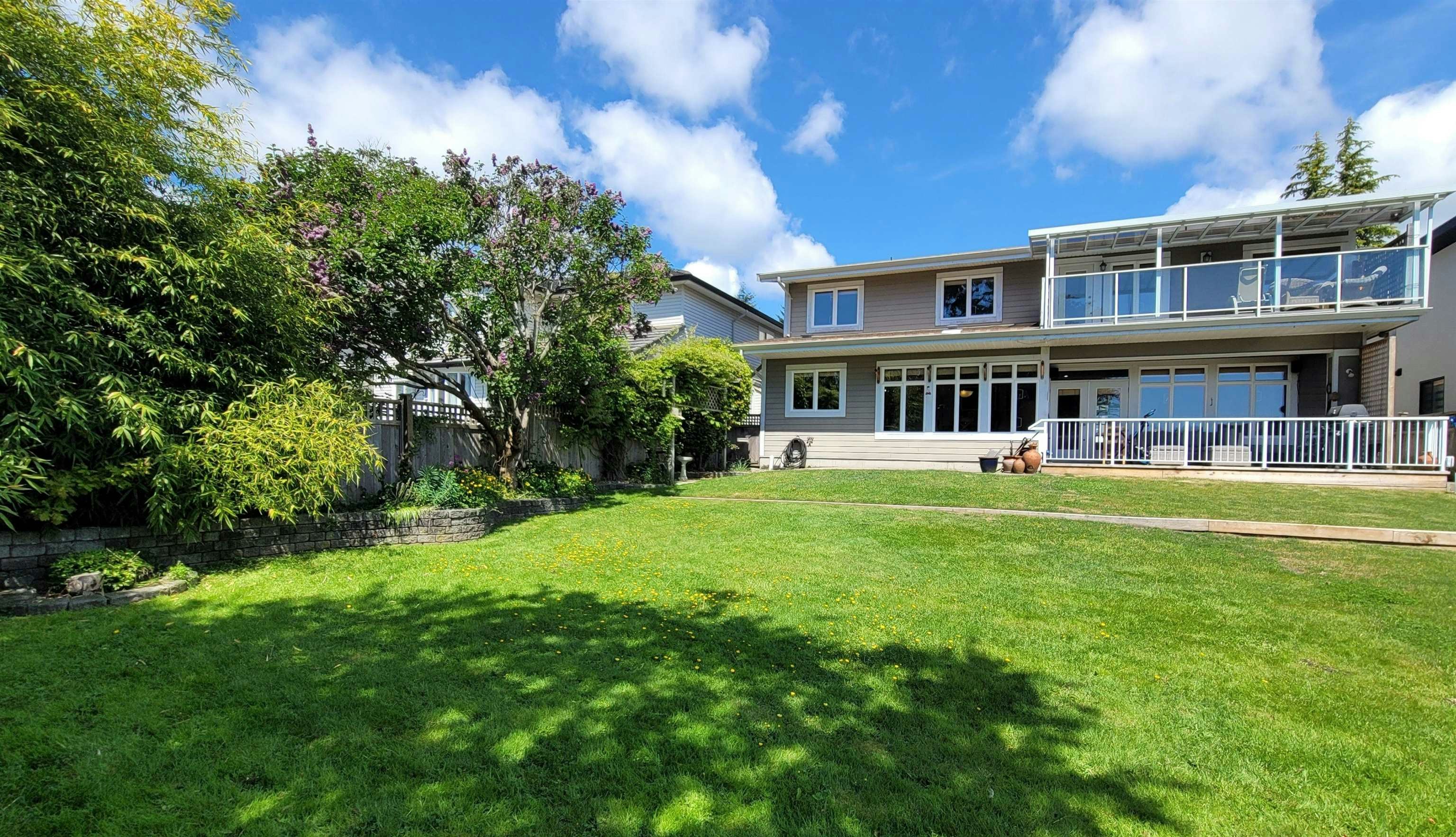 15974 Buena Vista Avenue, Surrey, BC, V4B 2A5 - 30
