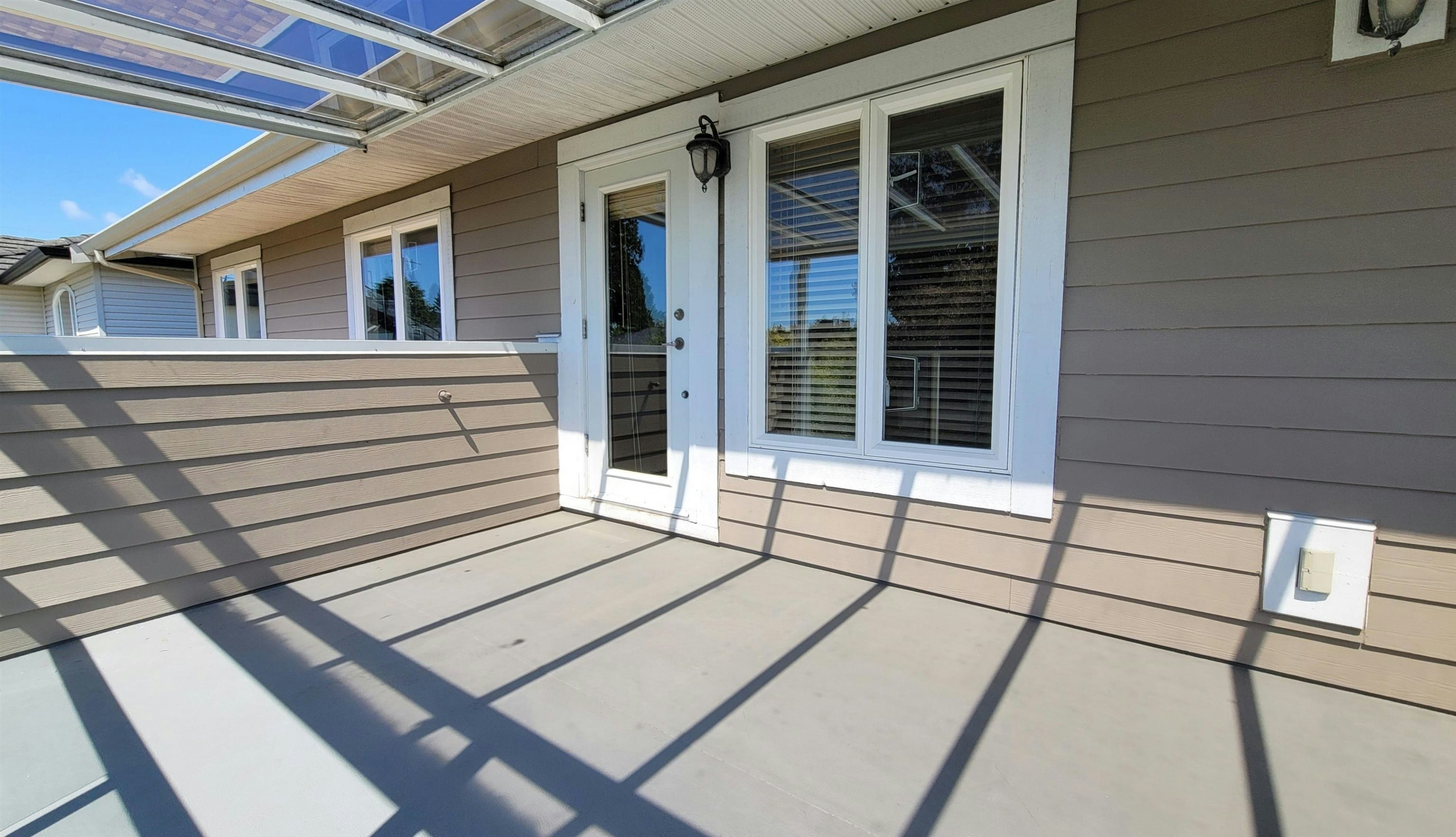 15974 Buena Vista Avenue, Surrey, BC, V4B 2A5 - 20