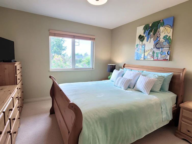 15974 Buena Vista Avenue, Surrey, BC, V4B 2A5 - 24