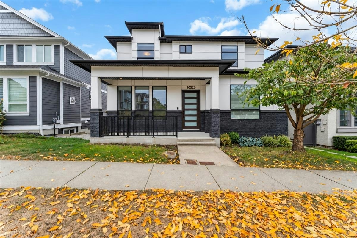 16520 20a Avenue, Surrey, BC, V3Z 0X6