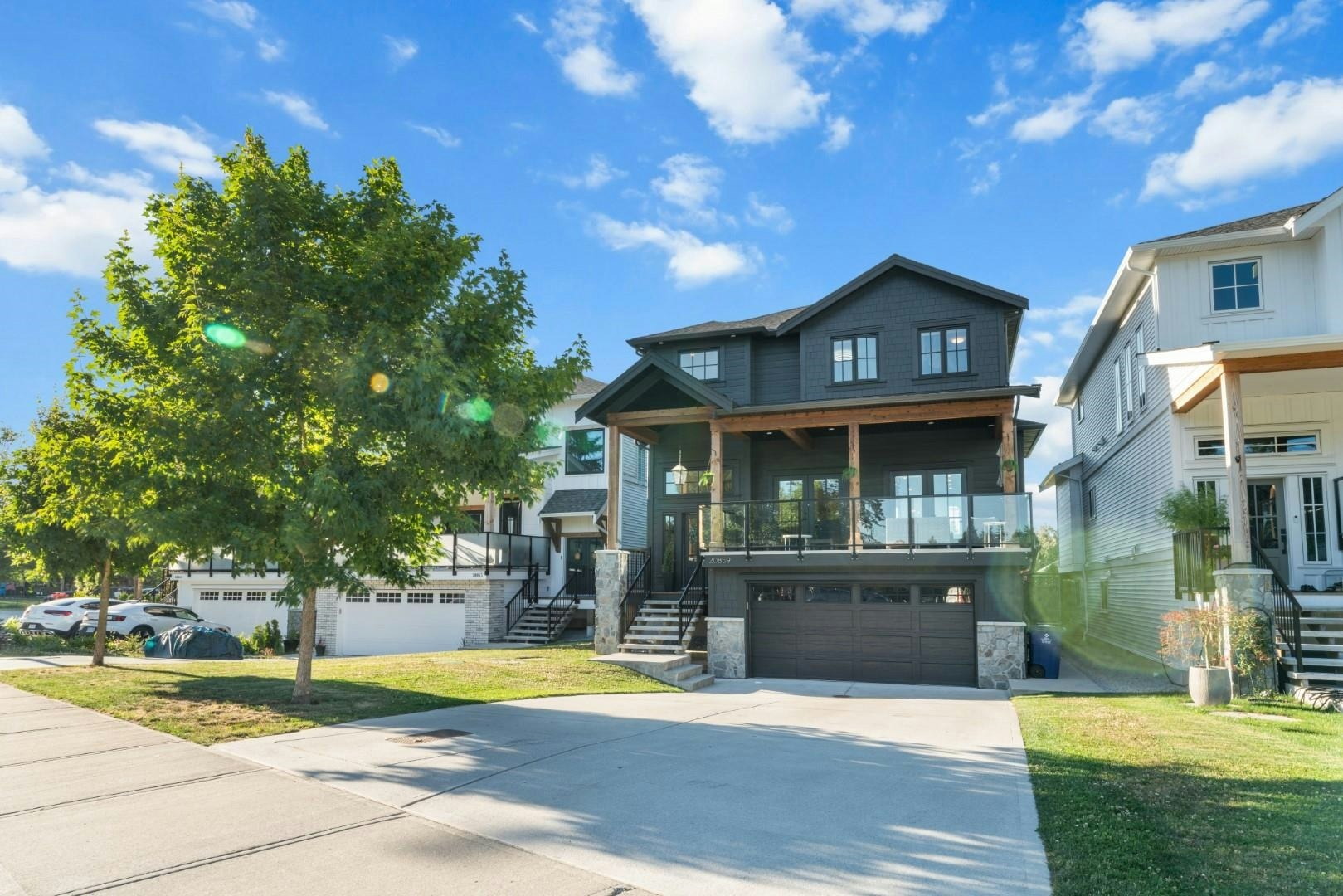 20859 Golf Lane, Maple Ridge, BC, V2X 1M1