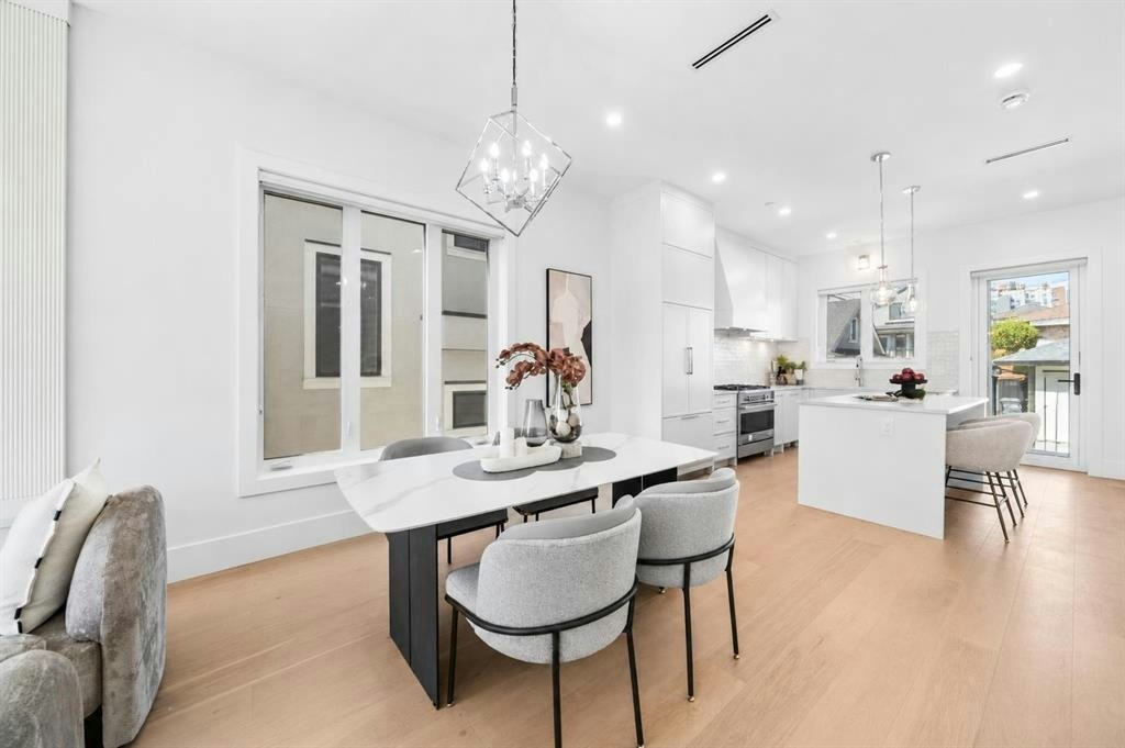 531 W 61st Avenue, Vancouver, BC, V6P 2B4 - 12