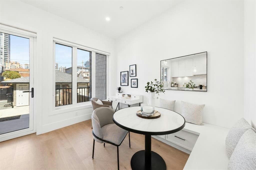 531 W 61st Avenue, Vancouver, BC, V6P 2B4 - 4