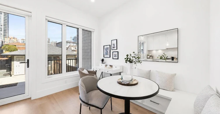 531 W 61st Avenue, Vancouver, BC, V6P 2B4 - 4