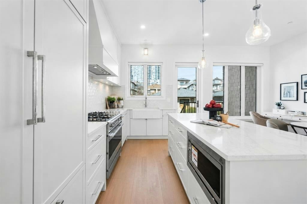 531 W 61st Avenue, Vancouver, BC, V6P 2B4 - 6