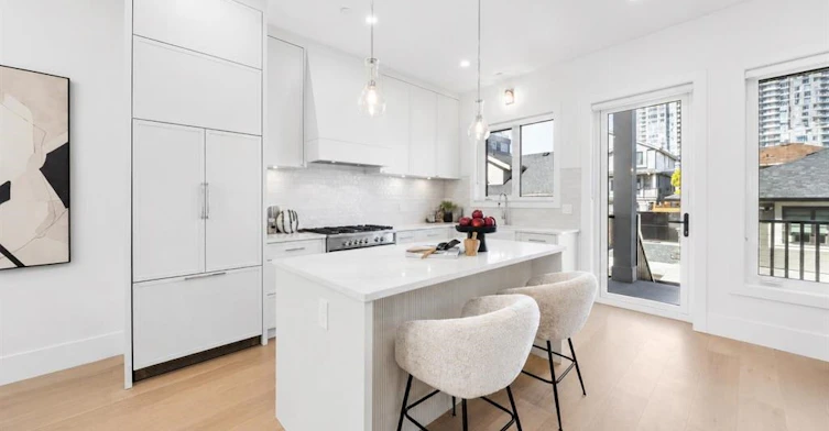 531 W 61st Avenue, Vancouver, BC, V6P 2B4 - 11