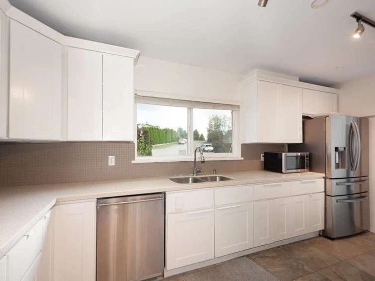8240 Manson Drive, Burnaby, BC, V5A 2C2 - 19