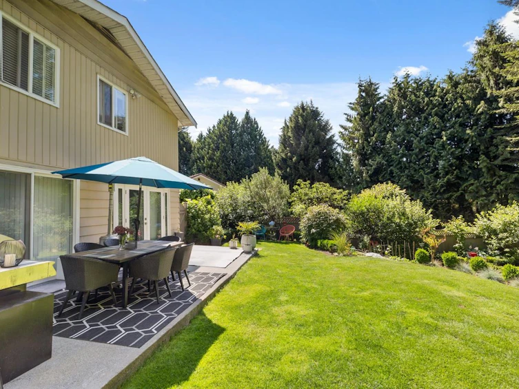 8240 Manson Drive, Burnaby, BC, V5A 2C2 - 6