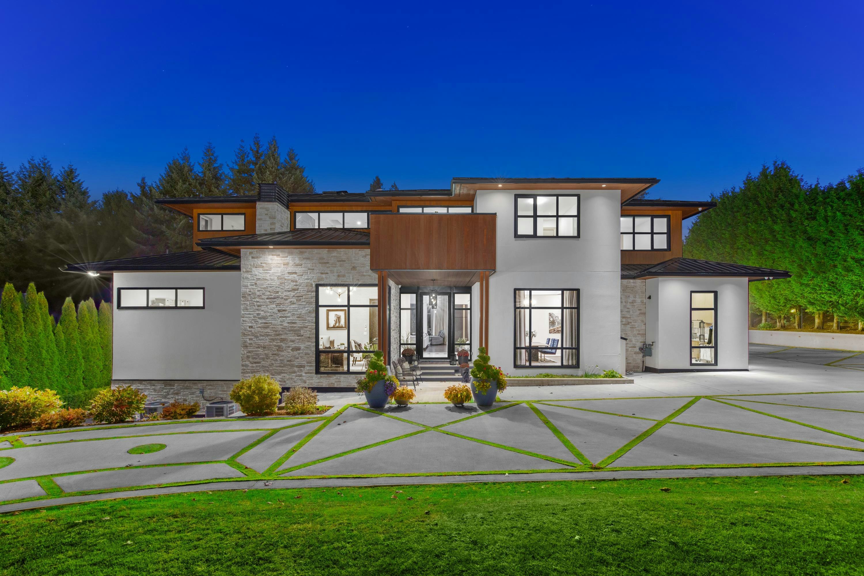 3016 163 Street - 5