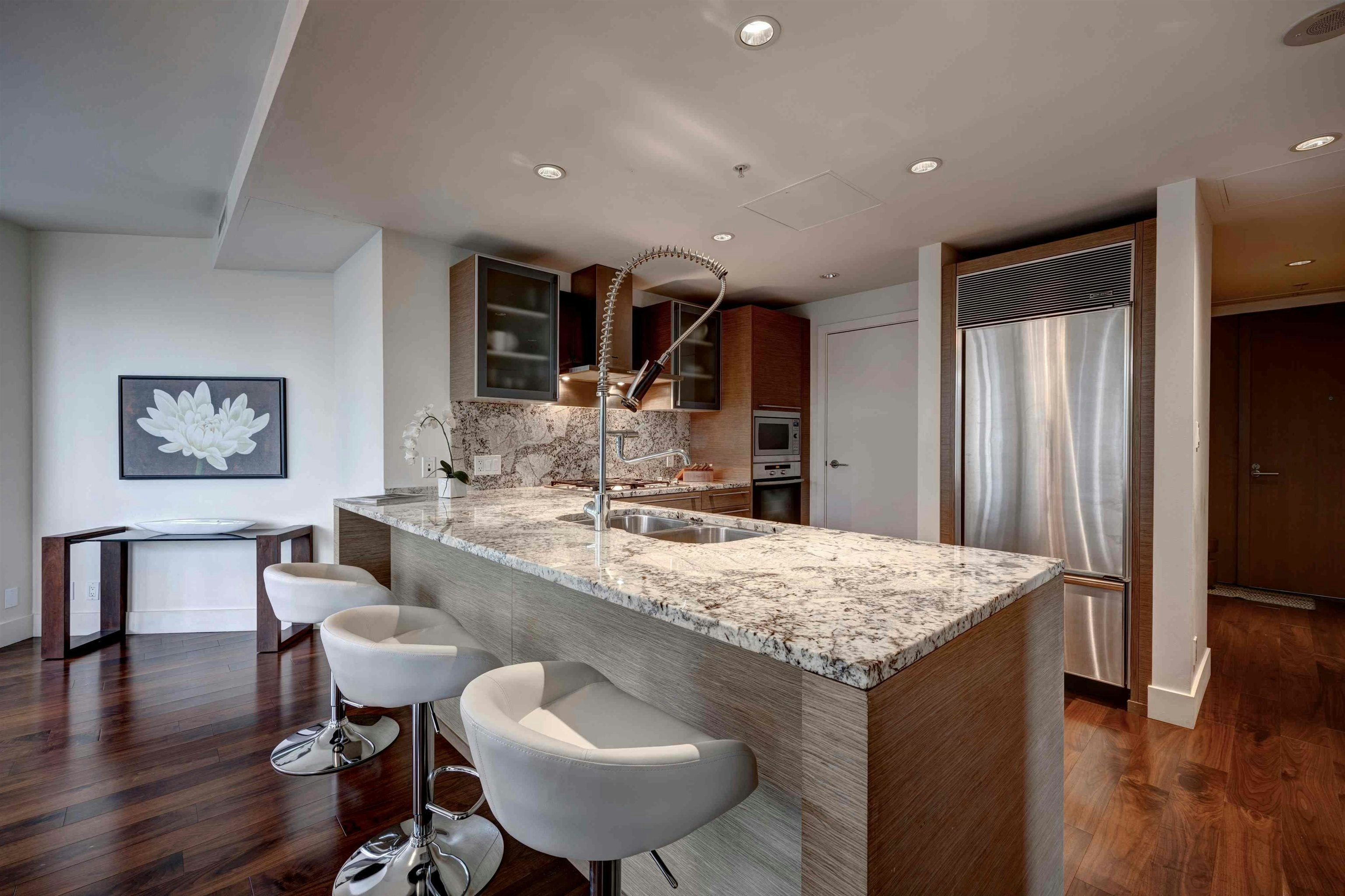 3008-1111 Alberni Street, Vancouver, BC, V6E 4V2 - 3