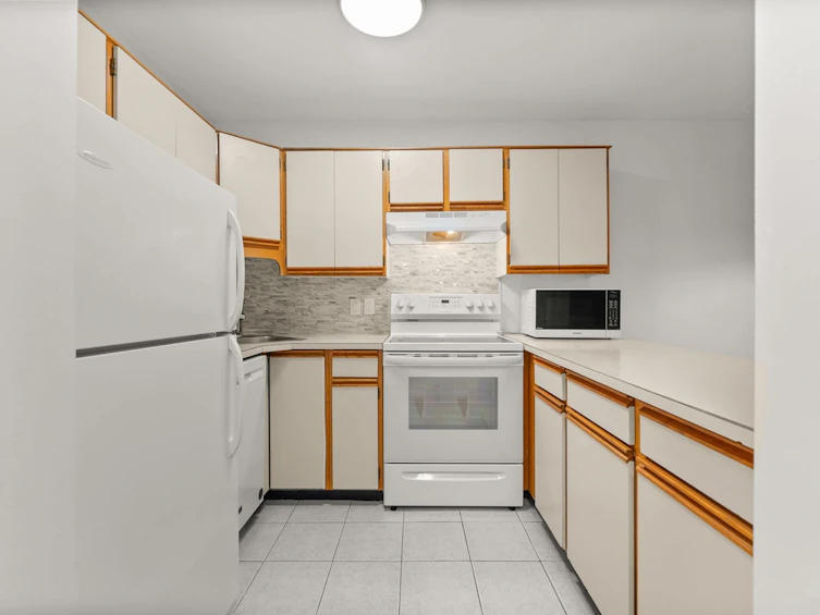 130-12000 First Avenue, Richmond, BC, V7E 3L9 - 13