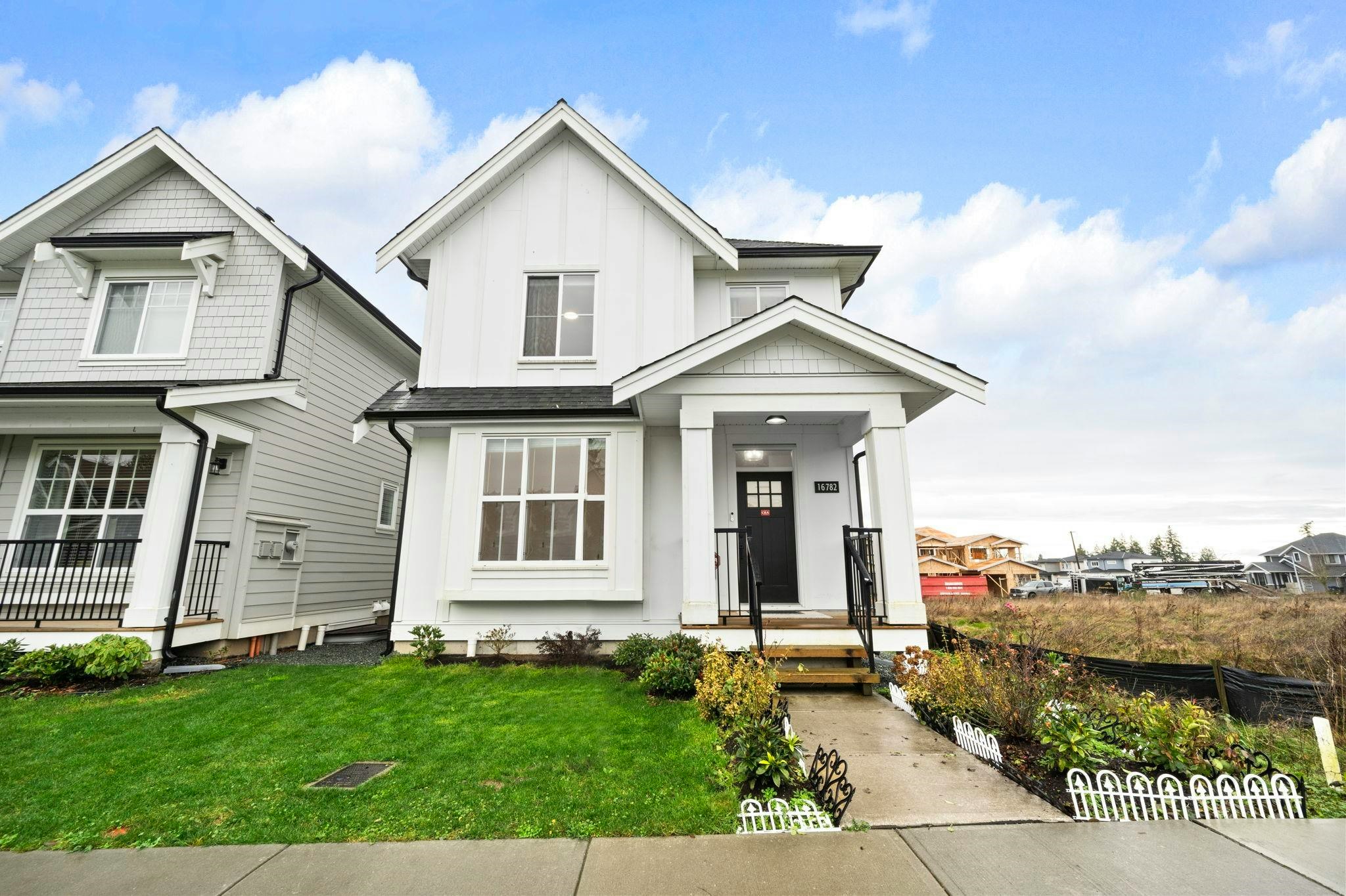 16782 21a Avenue, Surrey, BC, V3Z 0M3