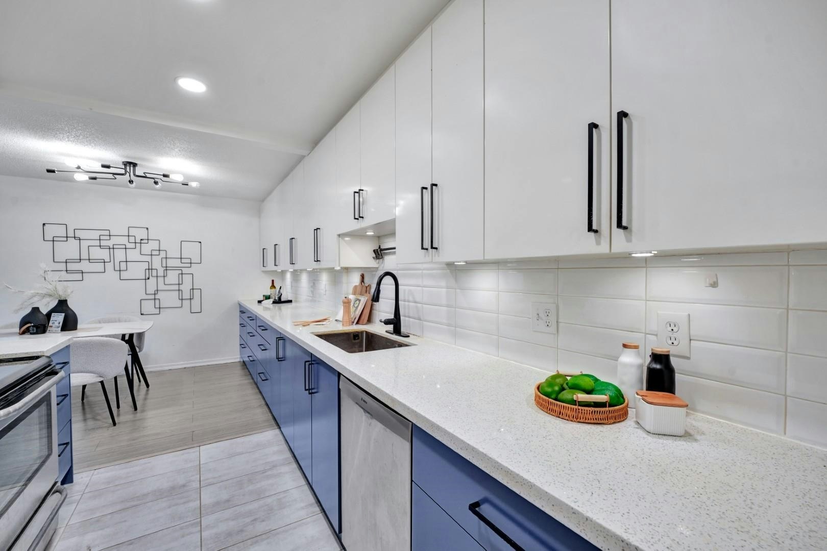 106-8720 No. 1 Road, Richmond, BC, V7C 4L5 - 5
