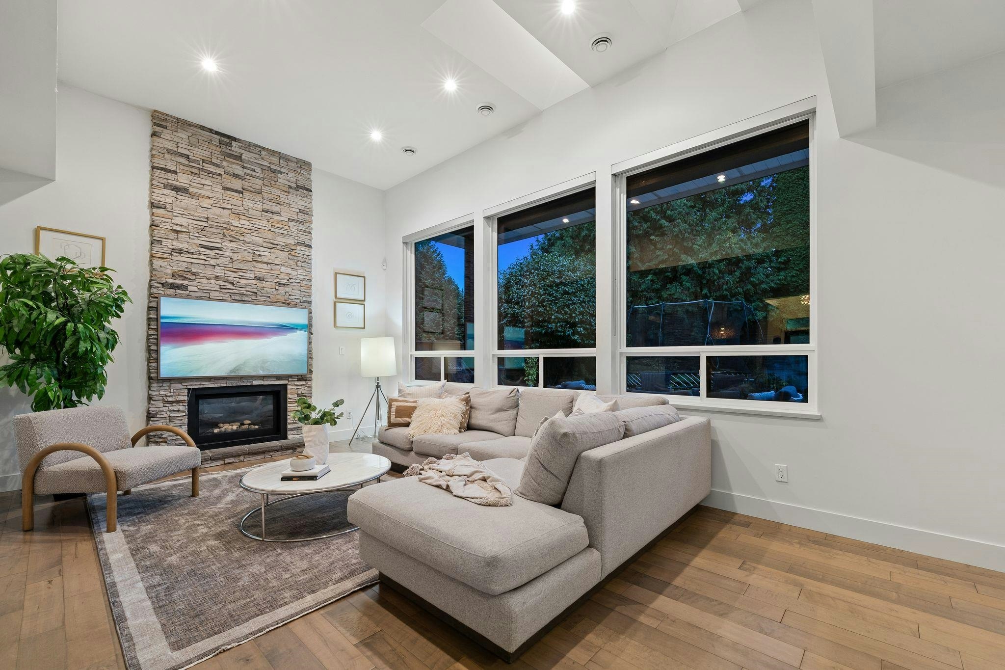 2775 Lyndene Road, North Vancouver, BC, V7R 1E2 - 21