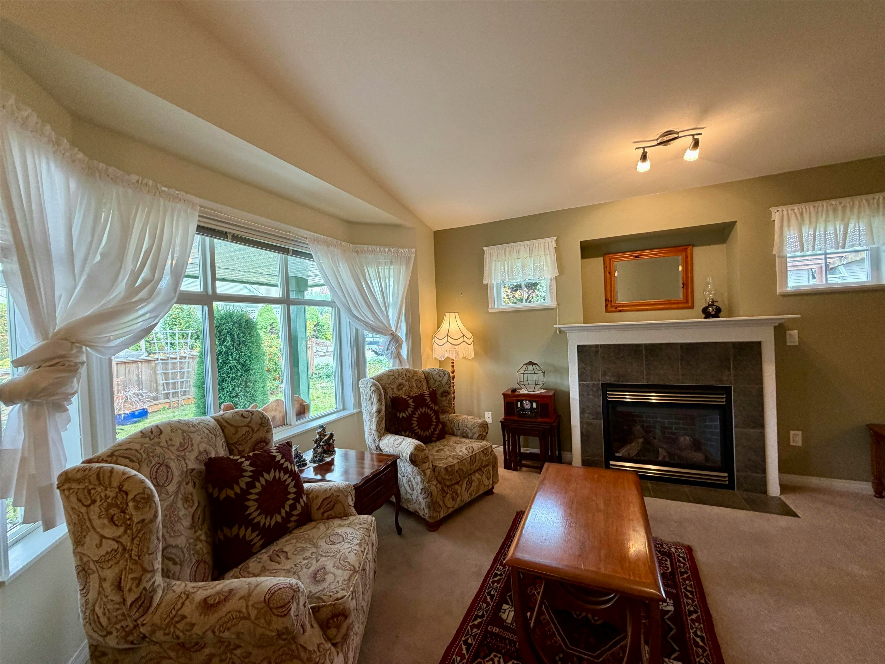 6317 Williams Place, Sechelt, BC, V7Z 0M6 - 8
