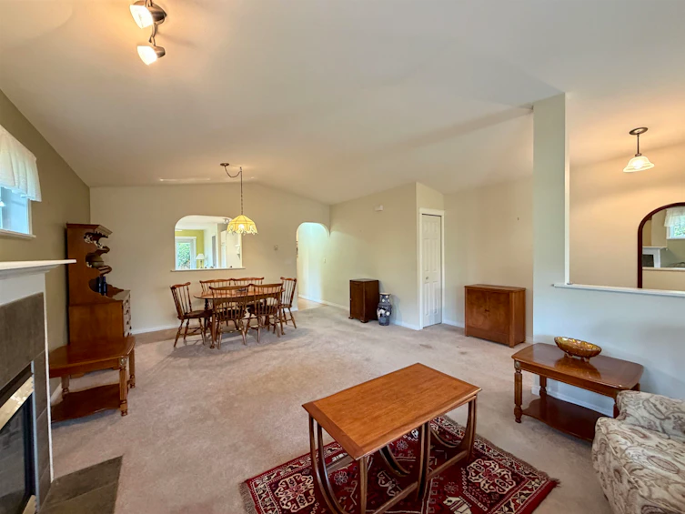 6317 Williams Place, Sechelt, BC, V7Z 0M6 - 4