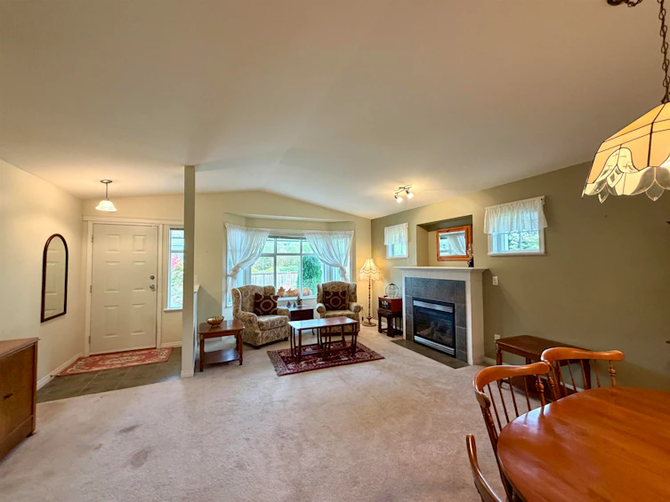 6317 Williams Place, Sechelt, BC, V7Z 0M6 - 5