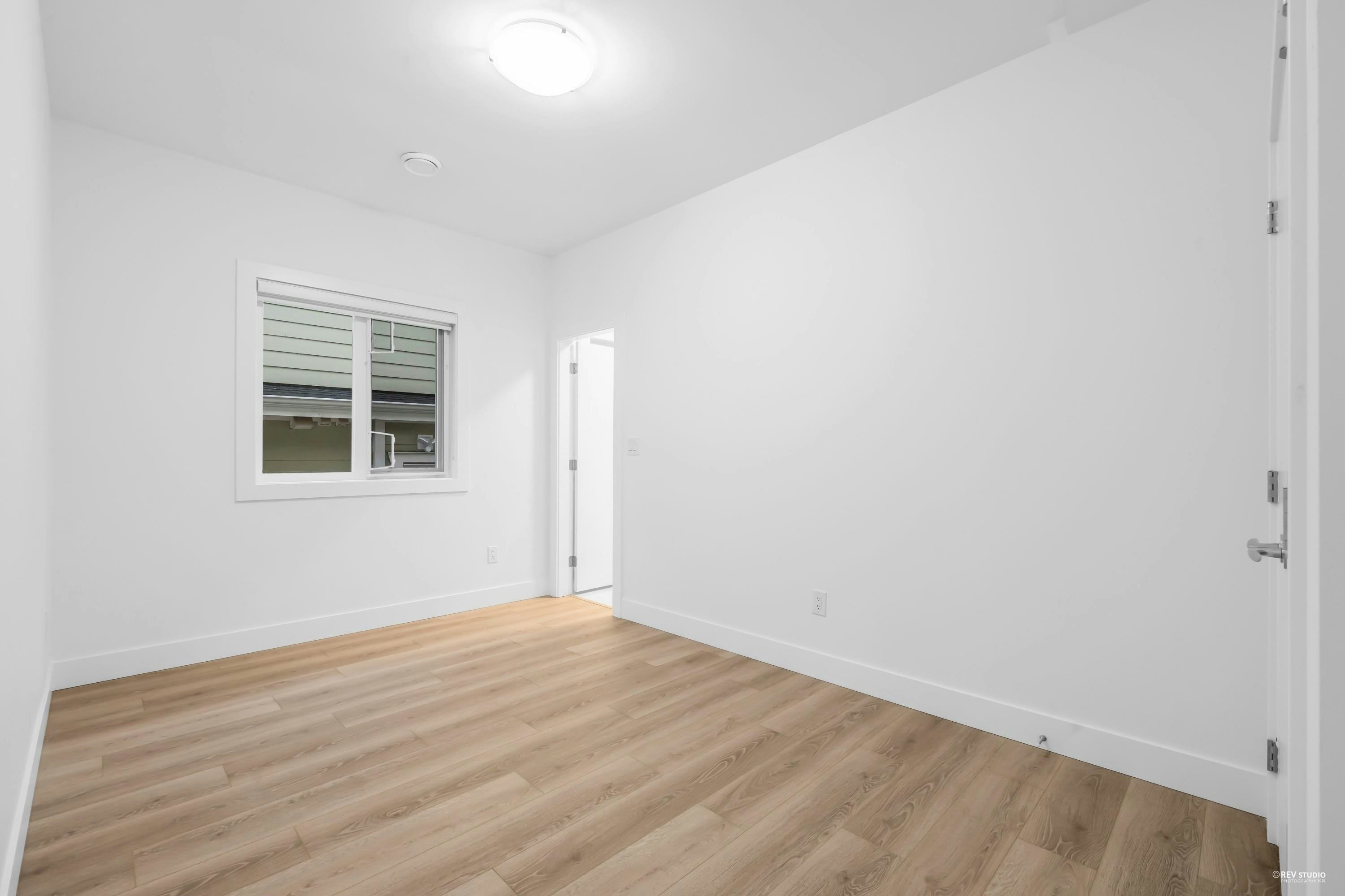 4267 Parker Street, Burnaby, BC, V5C 3C4 - 17