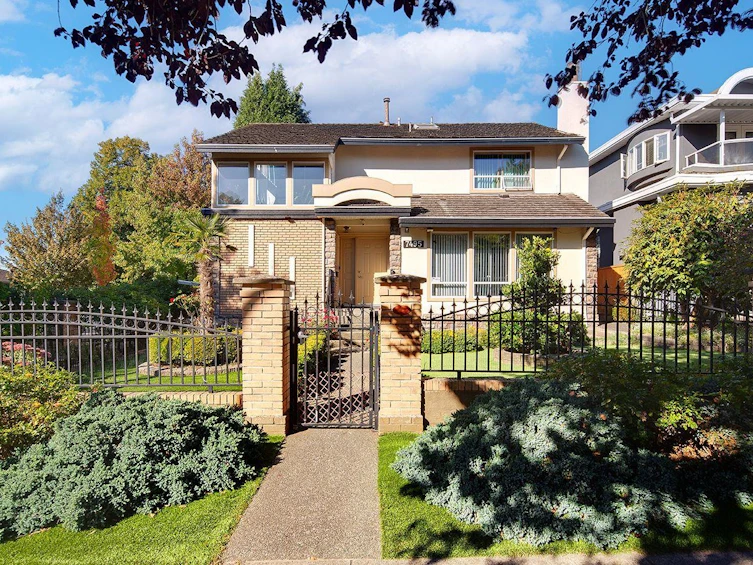 7495 Culloden Street, Vancouver, BC, V5X 4K3
