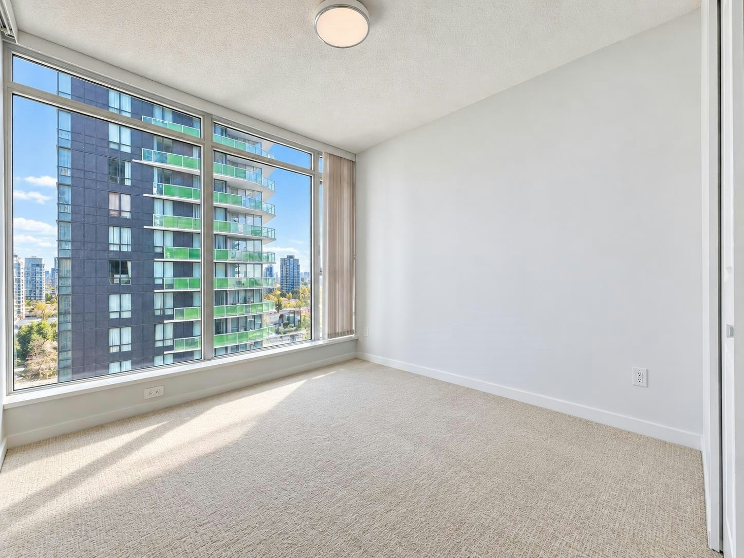 1003-6700 Dunblane Avenue, Burnaby, BC, V5H 0J3
