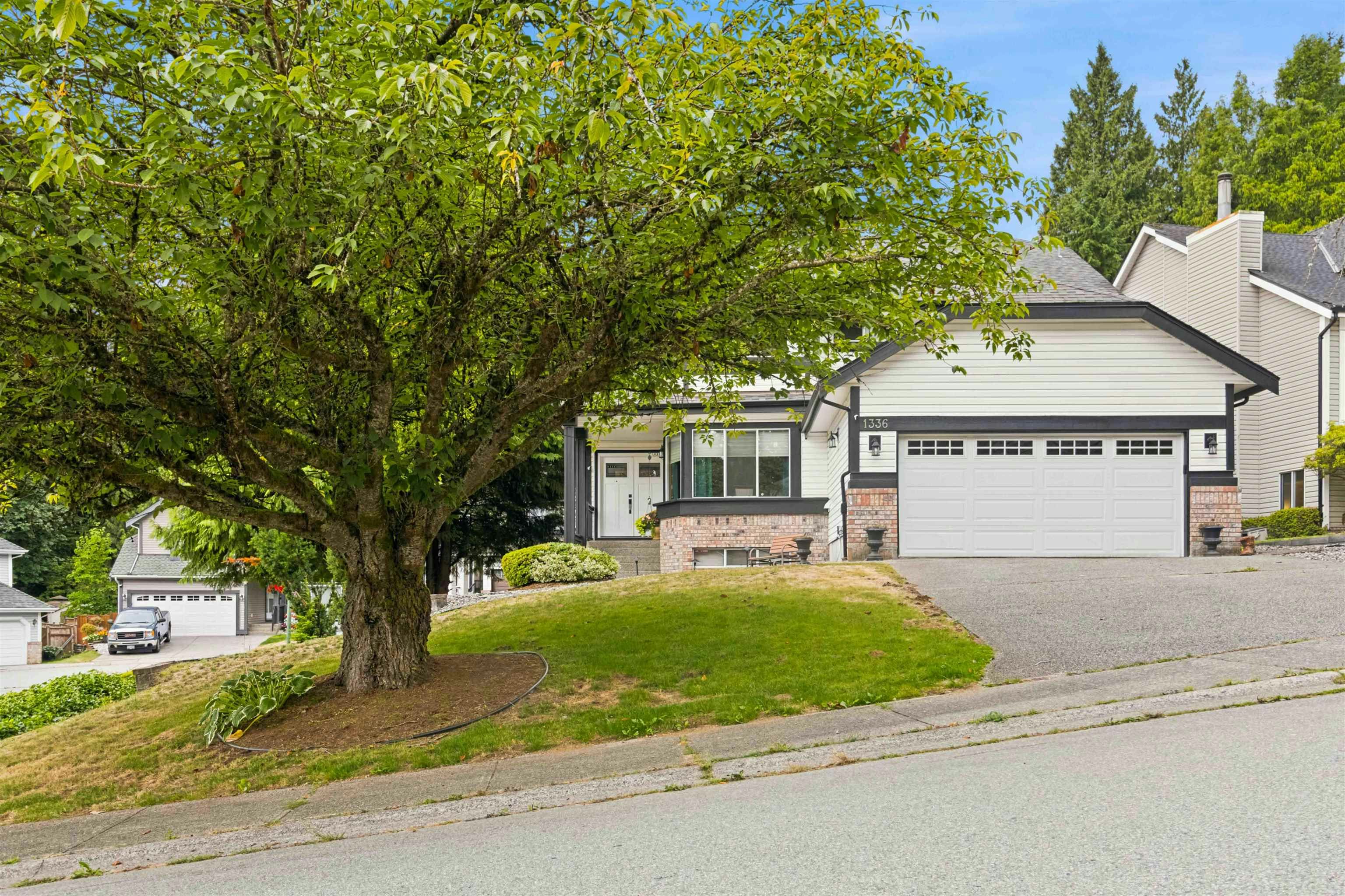 1336 Cimarron Drive, Coquitlam, BC, V3B 7E5