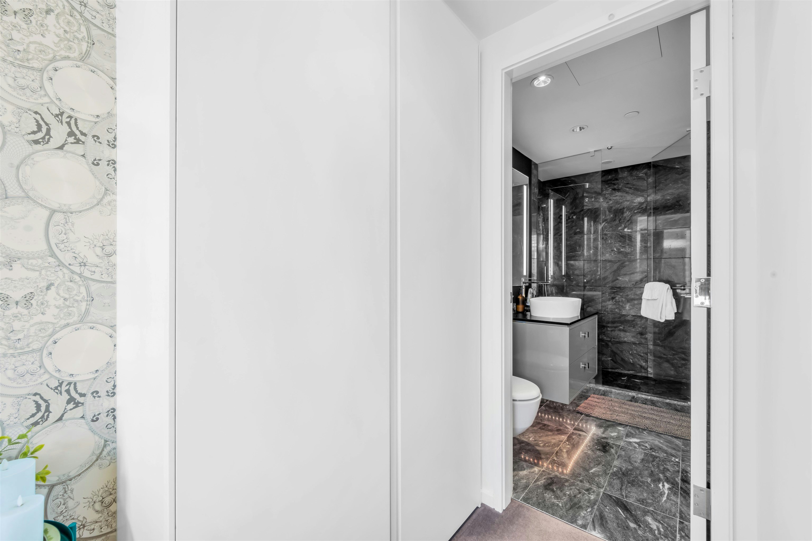 2305-1151 W Georgia Street, Vancouver, BC, V6E 0B3 - 20