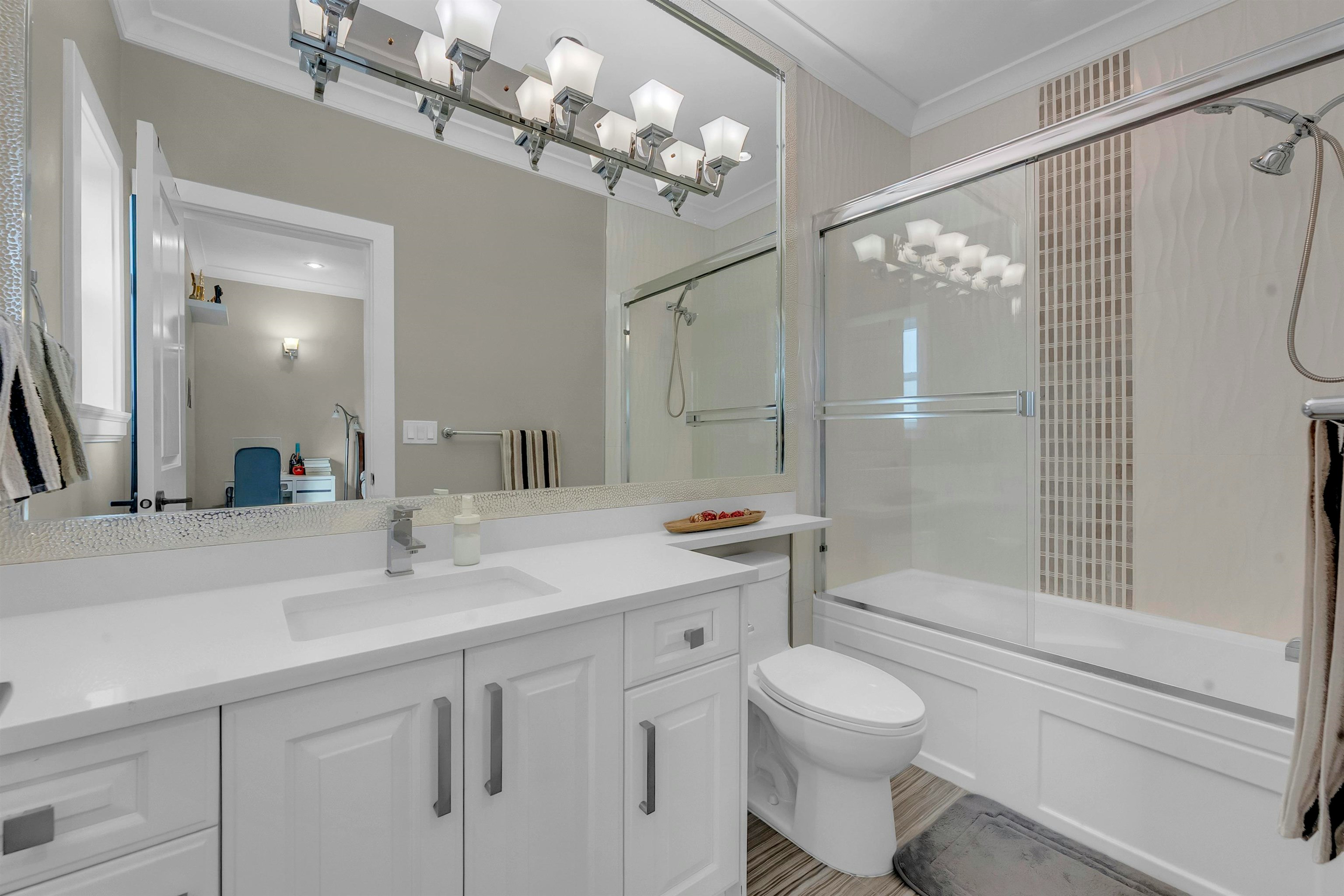 15648 82 Avenue, Surrey, BC, V4N 0R8 - 23