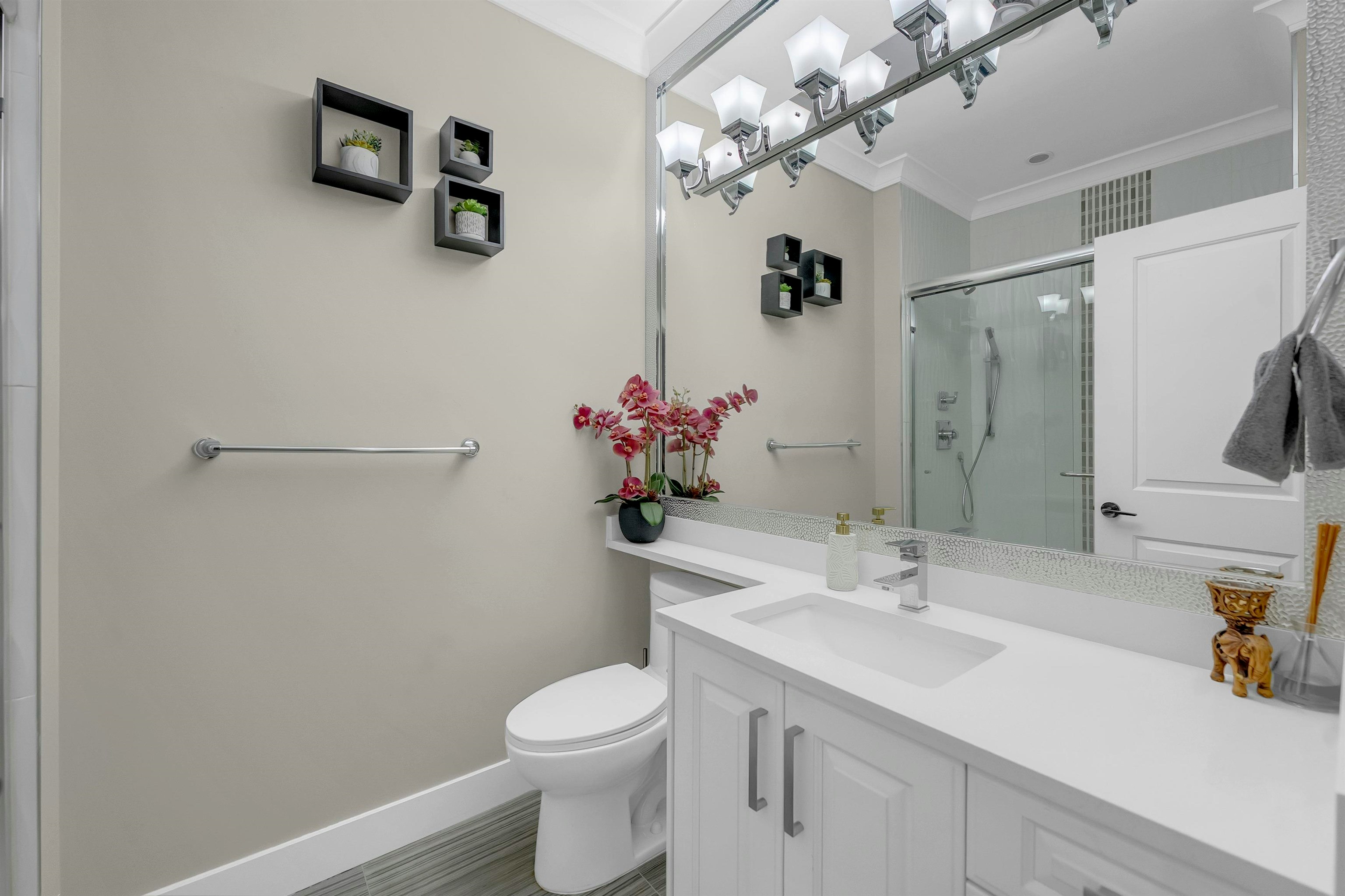 15648 82 Avenue, Surrey, BC, V4N 0R8 - 17
