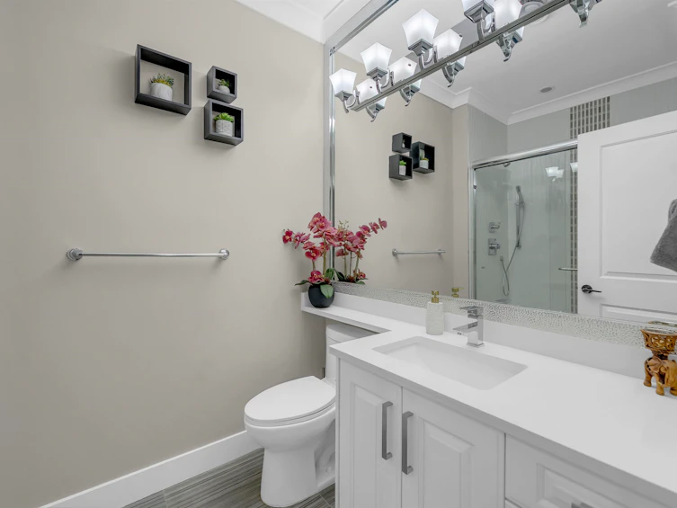 15648 82 Avenue, Surrey, BC, V4N 0R8 - 17