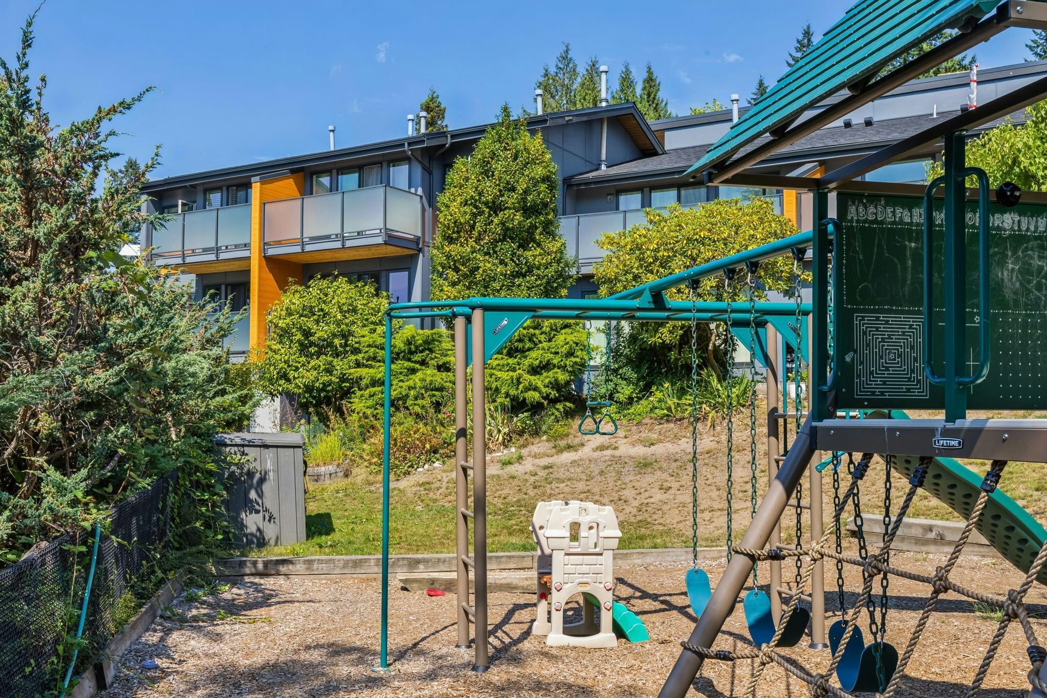 1084 Lillooet Road - 5