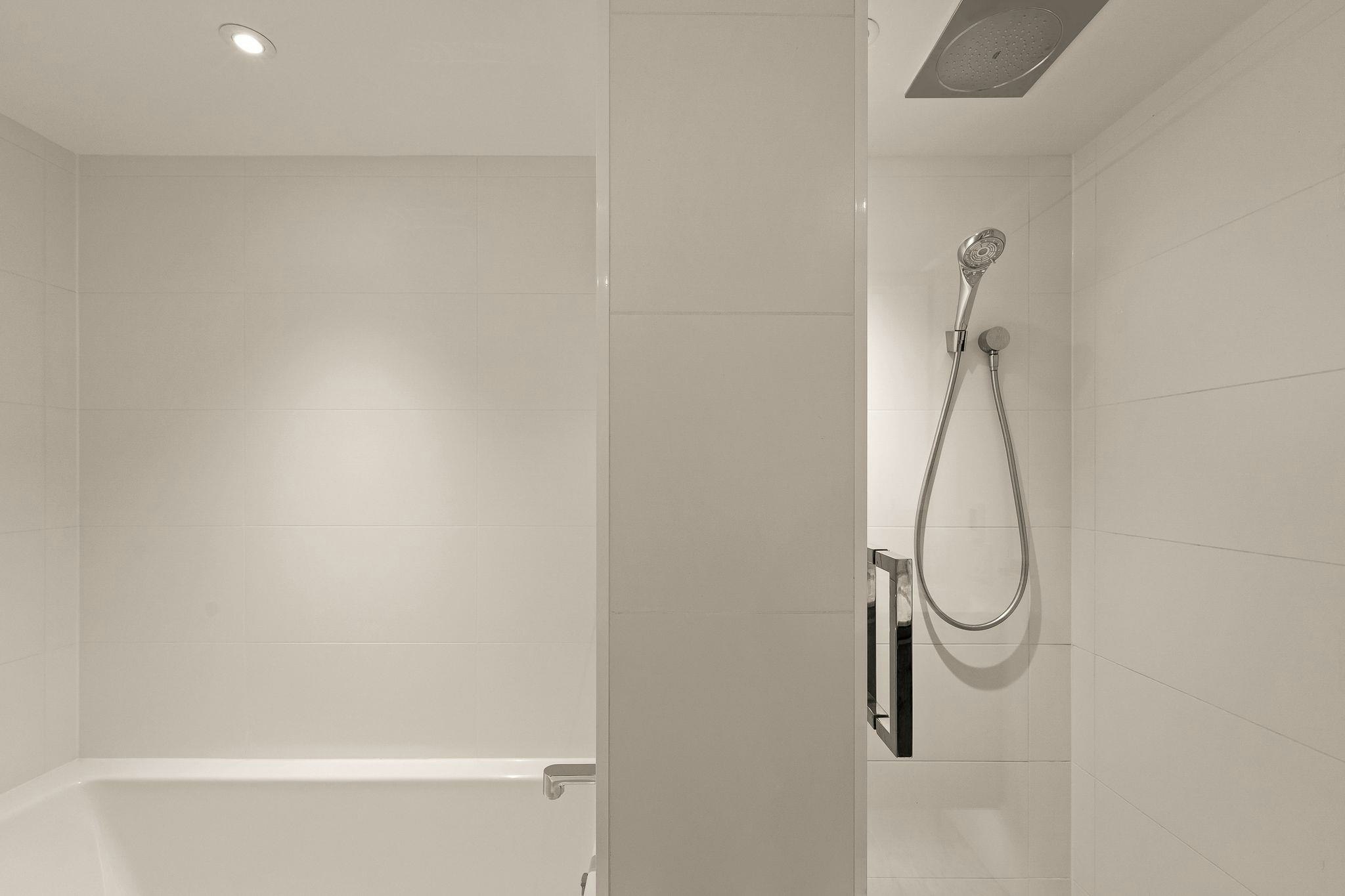 1610-1111 Richards Street, Vancouver, BC, V6B 0S3 - 15