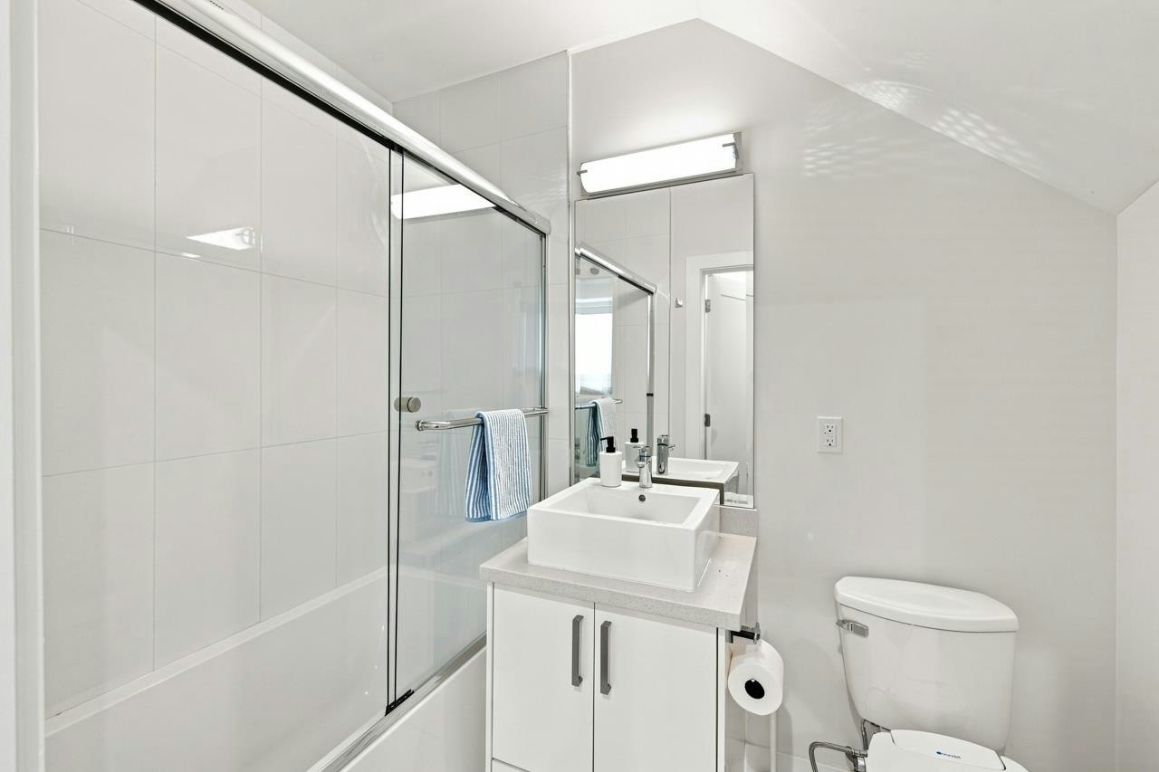 3840 Prospect Road, North Vancouver, BC, V7N 3L4 - 32