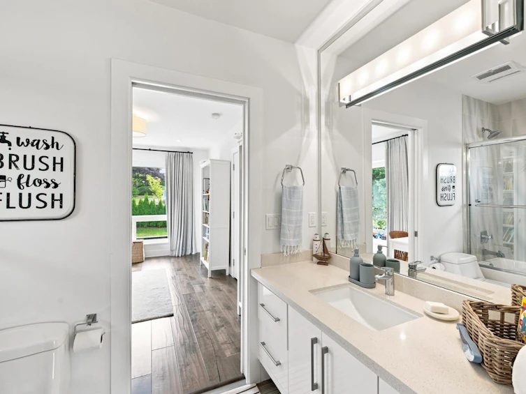 3840 Prospect Road, North Vancouver, BC, V7N 3L4 - 26