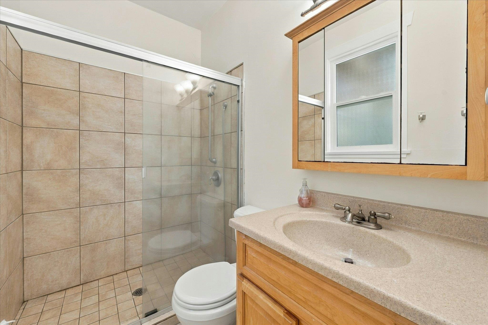 38590 Westway Avenue, Squamish, BC, V8B 0W4 - 23