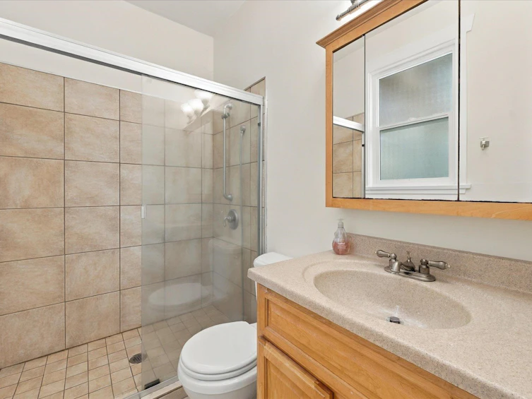 38590 Westway Avenue, Squamish, BC, V8B 0W4 - 23