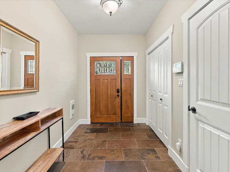 38590 Westway Avenue, Squamish, BC, V8B 0W4 - 28